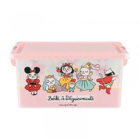 Boîte à déguisements...