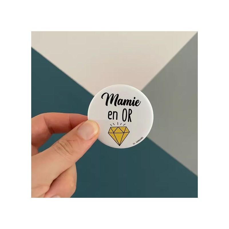 Magnet décapsuleur - Mamie en or Magnet décapsuleur - Mamie en or