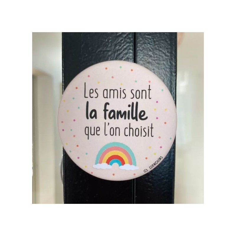 Magnet décapsuleur - Les amis sont la famille que l'on choisit Magnet décapsuleur - Les amis sont la famille que l'on choisit
