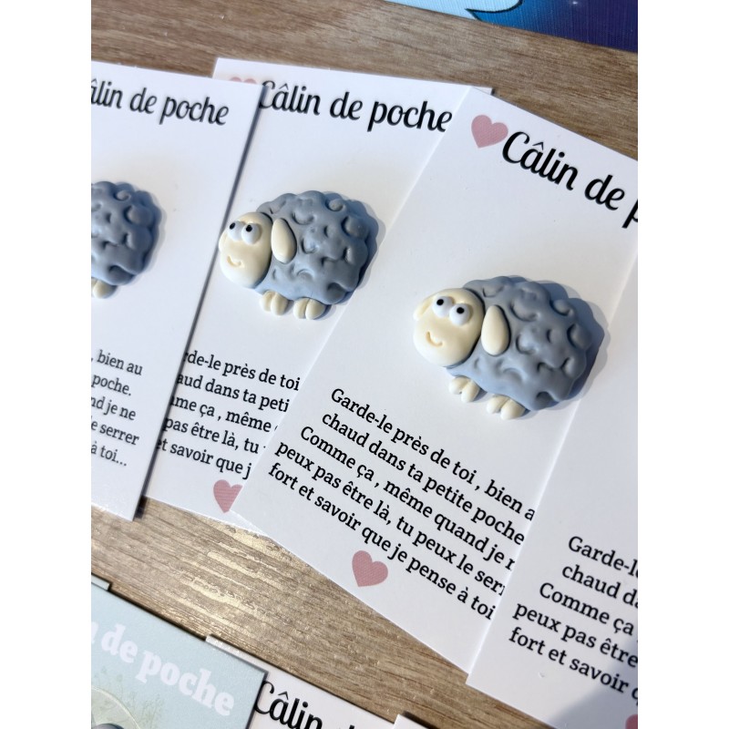 Carte Câlin de Poche - Mouton gris Carte Câlin de Poche - Mouton gris