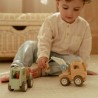 Camion grue en bois
