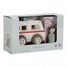 Ambulance en bois