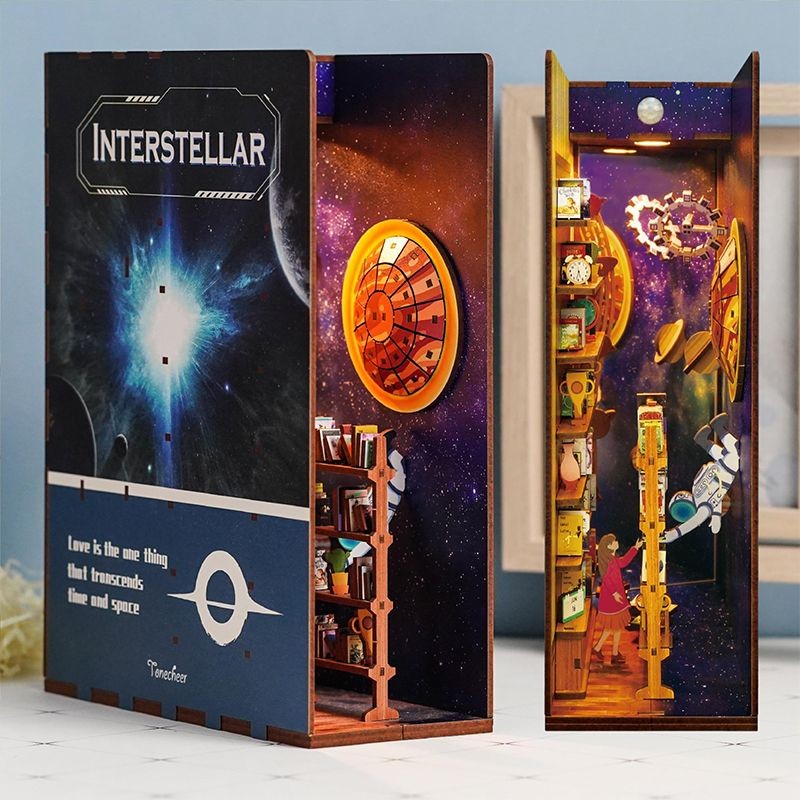 Booknook - Puzzle 3D - Interstellar Booknook - Puzzle 3D - Interstellar