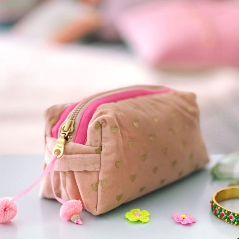 Trousse en velours Coeurs dorés