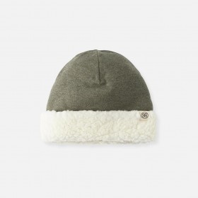 Bonnet réversible en Teddy...