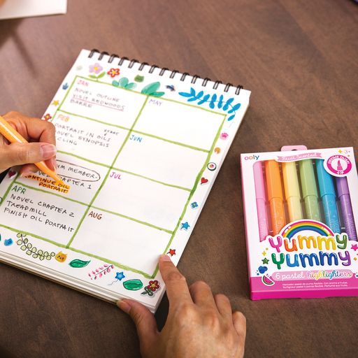 0810078031611-yummy-yummy---surligneurs-parfumes-pastel